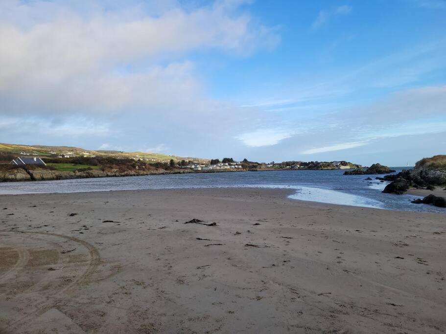 Cottage By The Sea Greencastle Greencastle  Extérieur photo