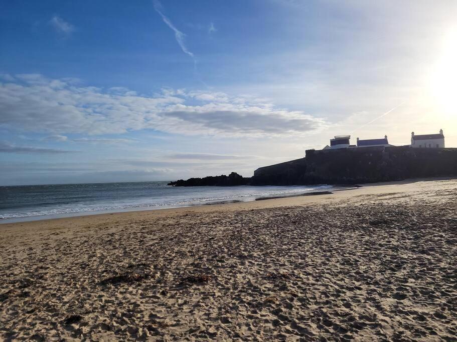 Cottage By The Sea Greencastle Greencastle  Extérieur photo
